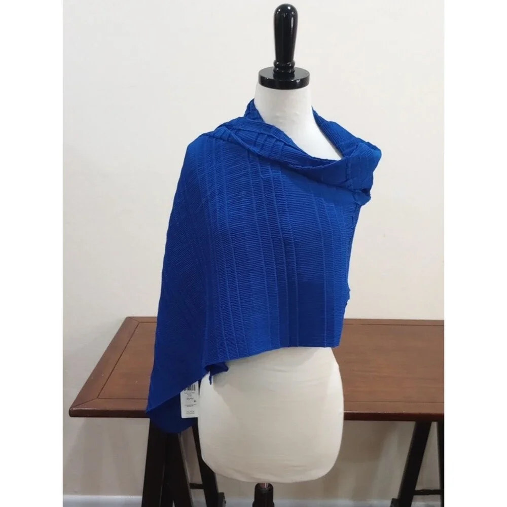 Eileen Fisher Royal Blue Pleated Scarf, NWT! $108